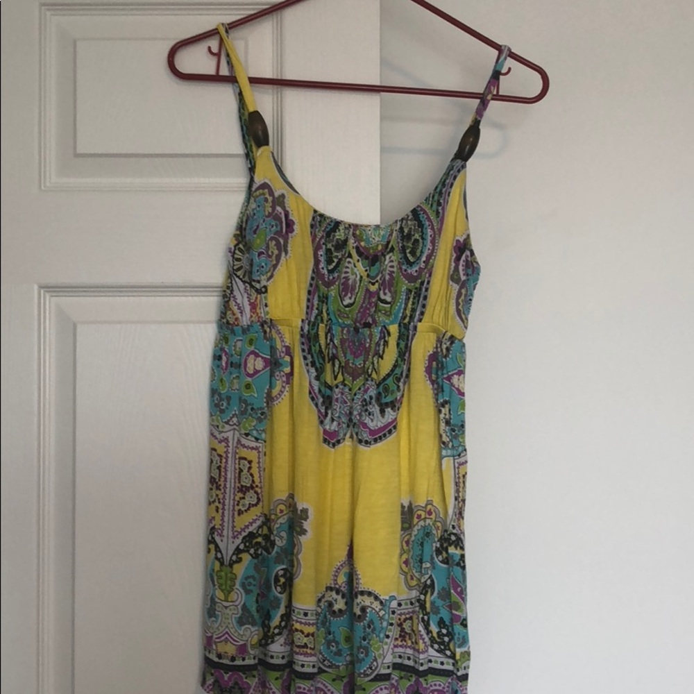 Soprano Flowy Tank. Size Medium. Excellent cond.